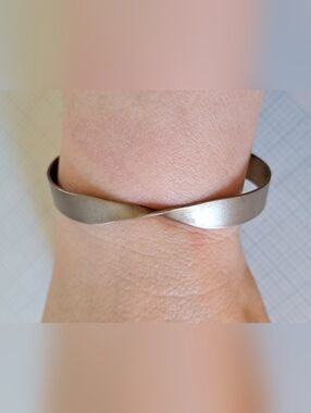 Sarah Coventry Twisted Bangle Bracelet - Silver Tone